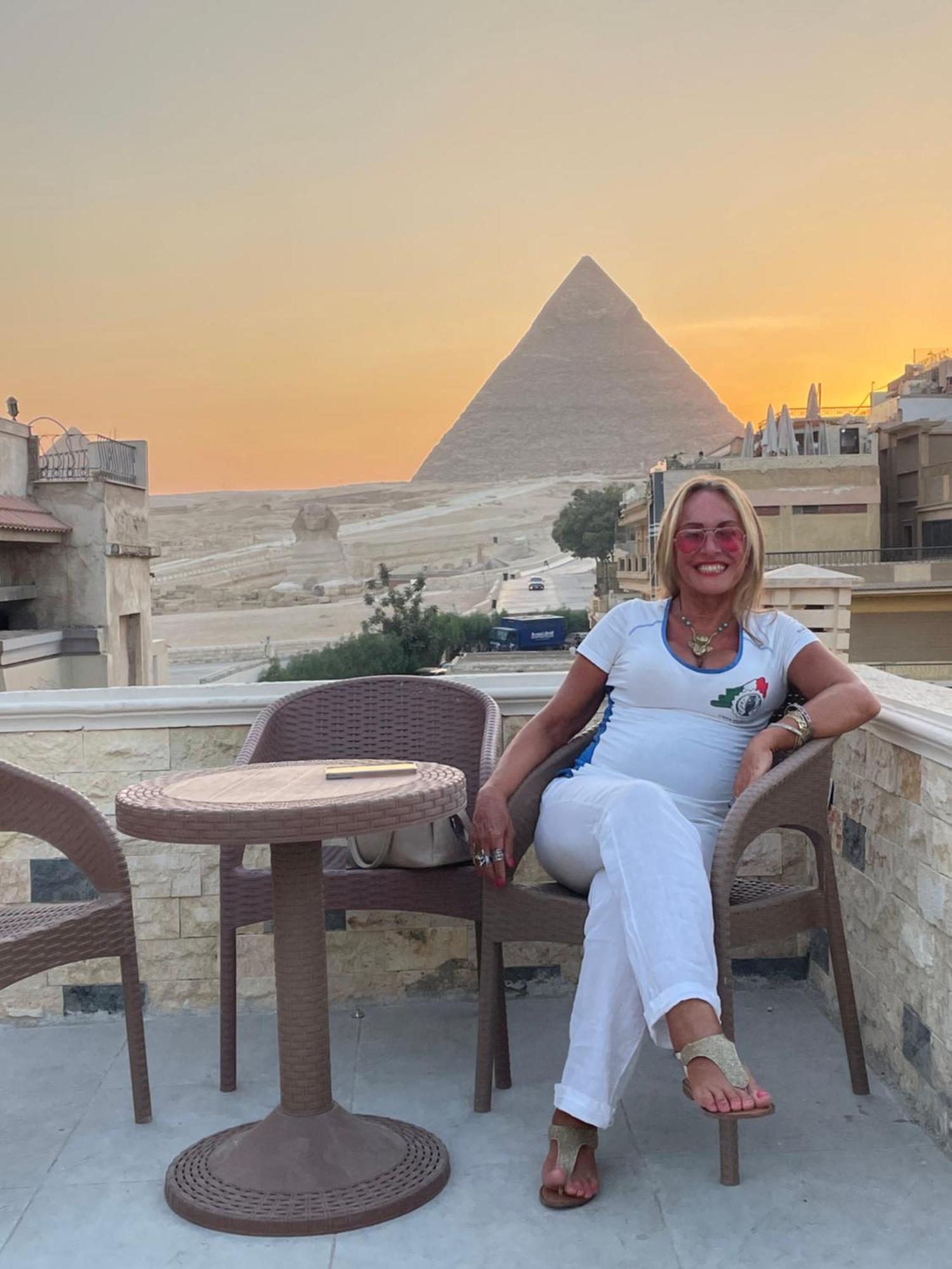 King Ali Pyramids View Inn Kafrat al Jabal Exterior photo